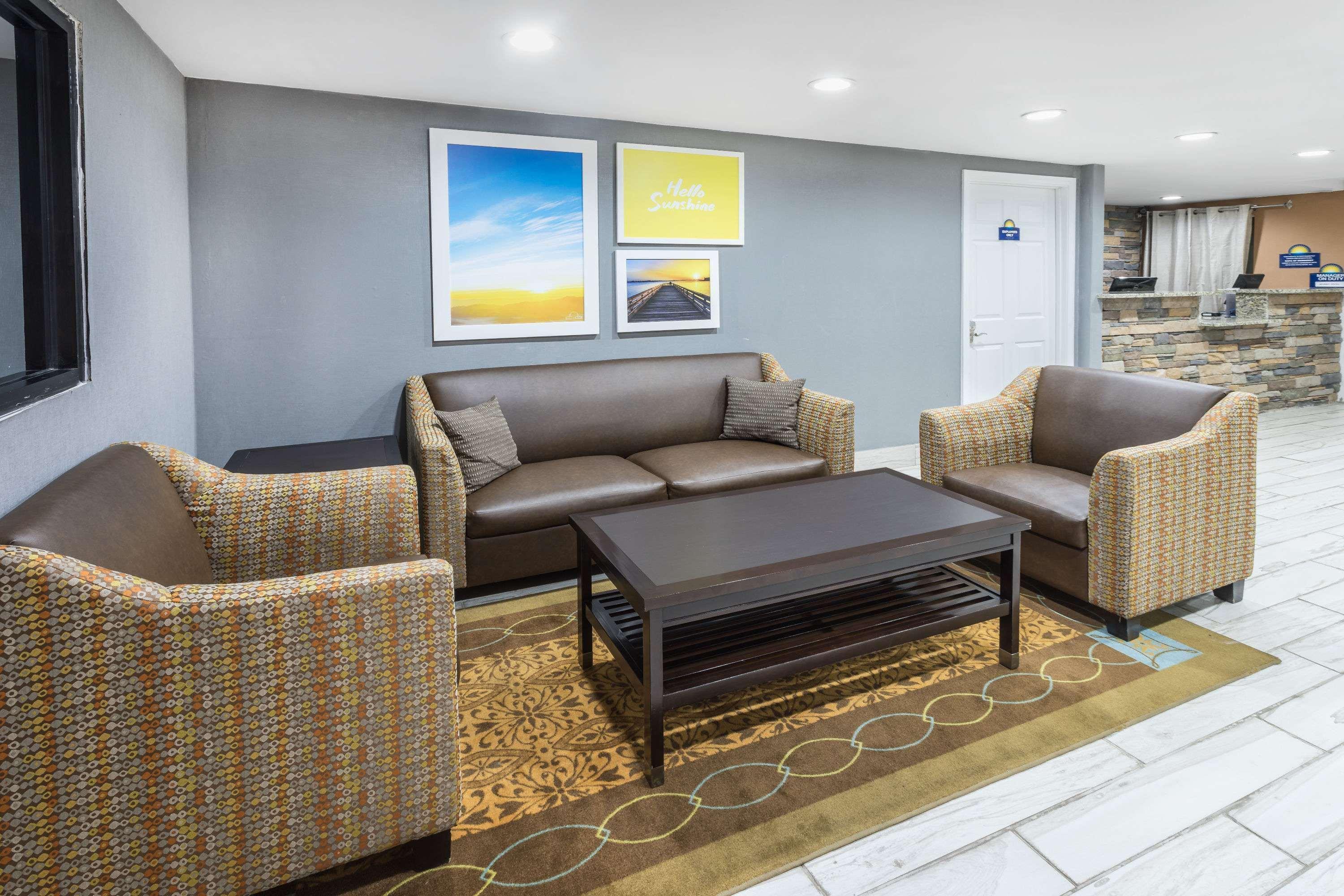 Days Inn By Wyndham Newberry South Carolina Екстериор снимка