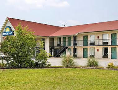 Days Inn By Wyndham Newberry South Carolina Екстериор снимка